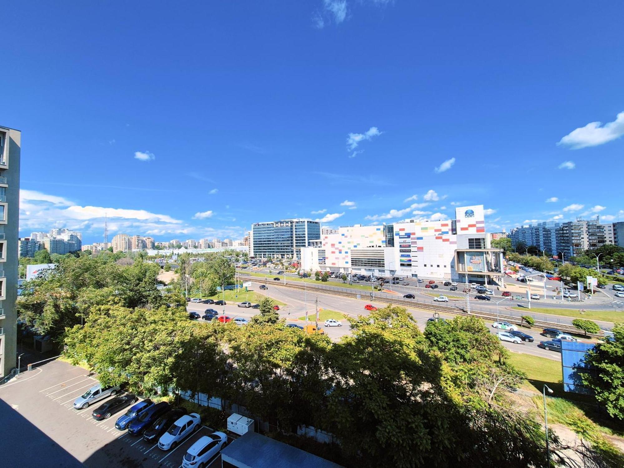 Plaza View Studio Bucareste Exterior foto